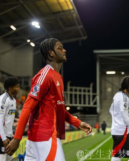 曼联180万揽枪手18岁天才海文,2月加盟已连场首发表现亮眼 曼联180万揽枪手18岁天才海文,2月加盟已连场首发表现亮眼