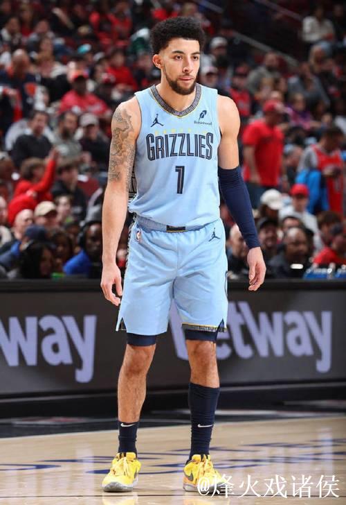 小皮蓬爆发30+10助灰熊击败公牛 开拓者险胜火箭